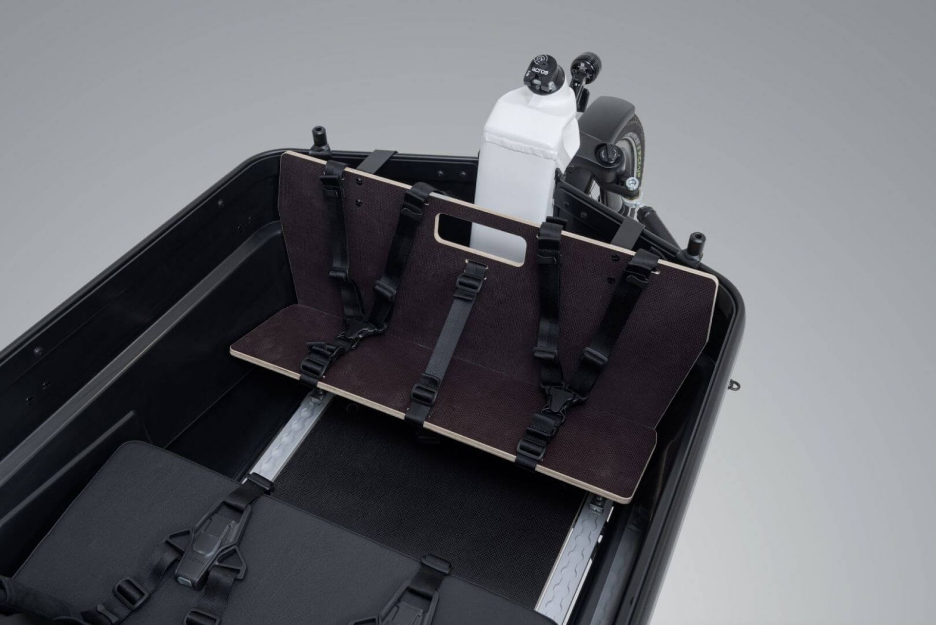 Additional seat bench cargo bike