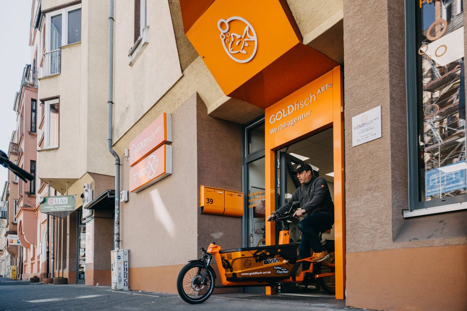 VIA Lastenrad Goldfisch Marburg