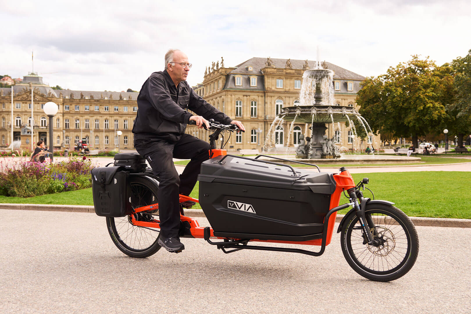 VIA Lastenrad Schornsteinfeger Stuttgart © Andreas Lörcher / cargobike.jetzt 2025