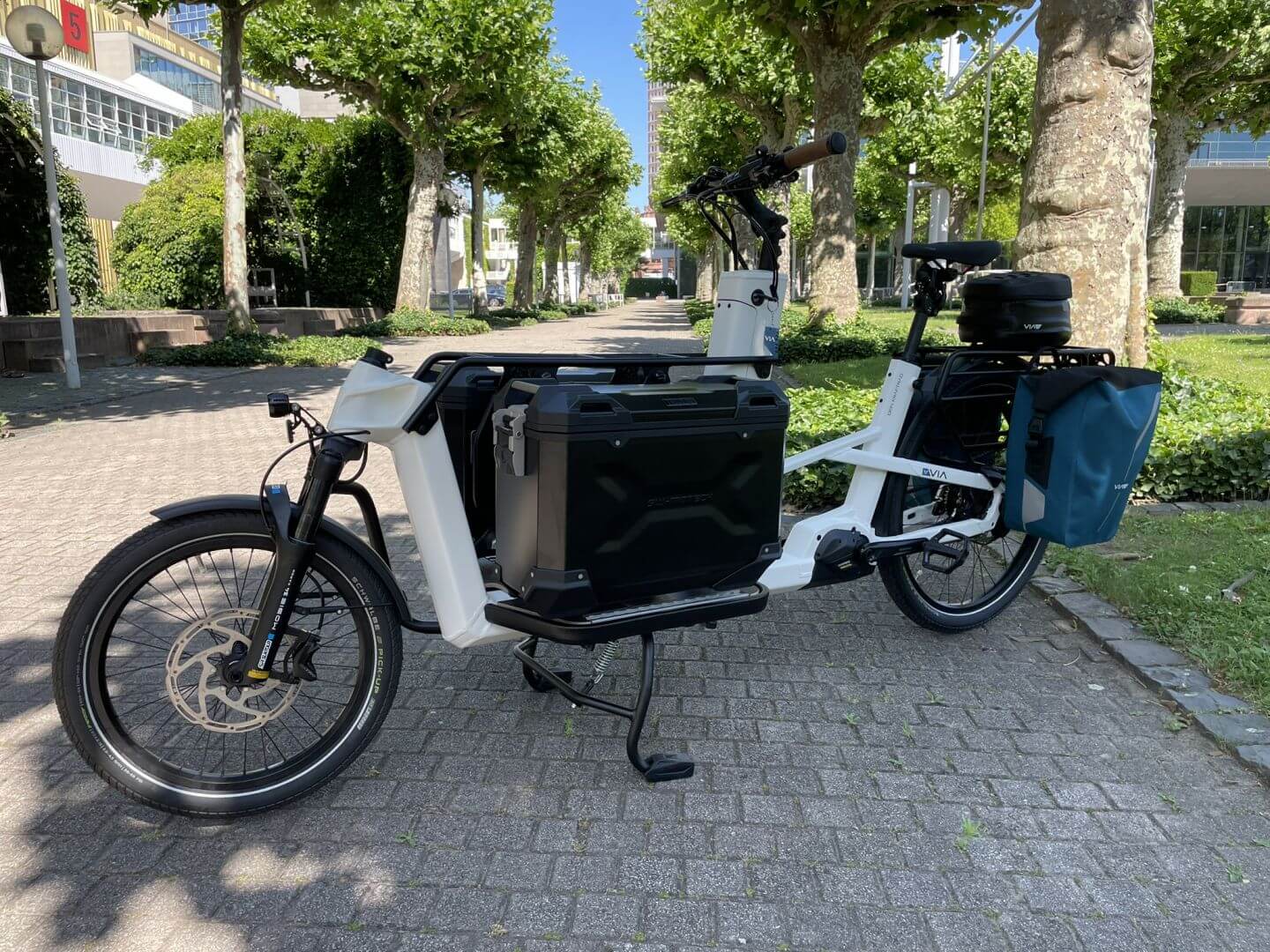 cargo bike